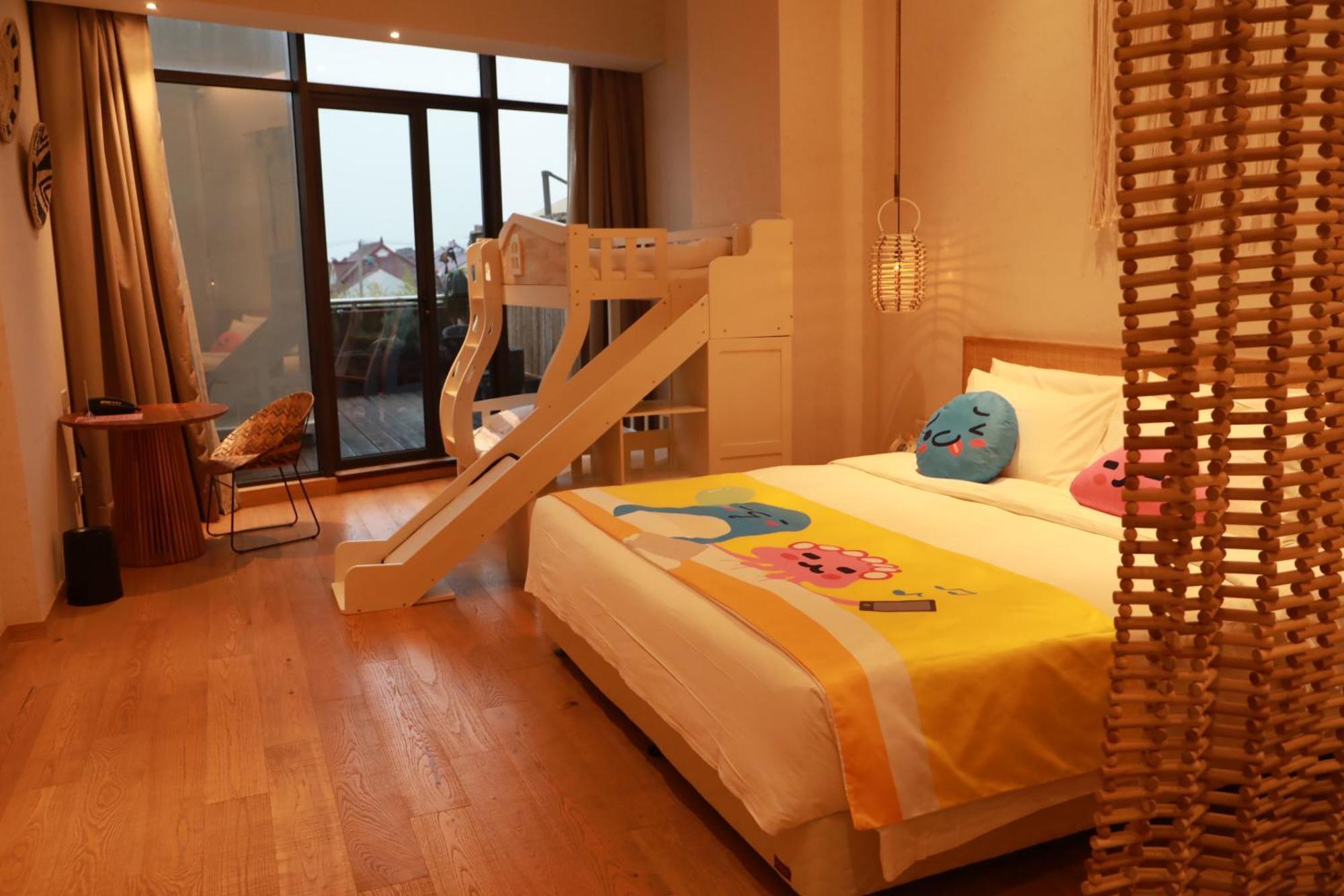 Manli Hotel Shanghai Pudong Airport - Pet Friendly Exterior photo
