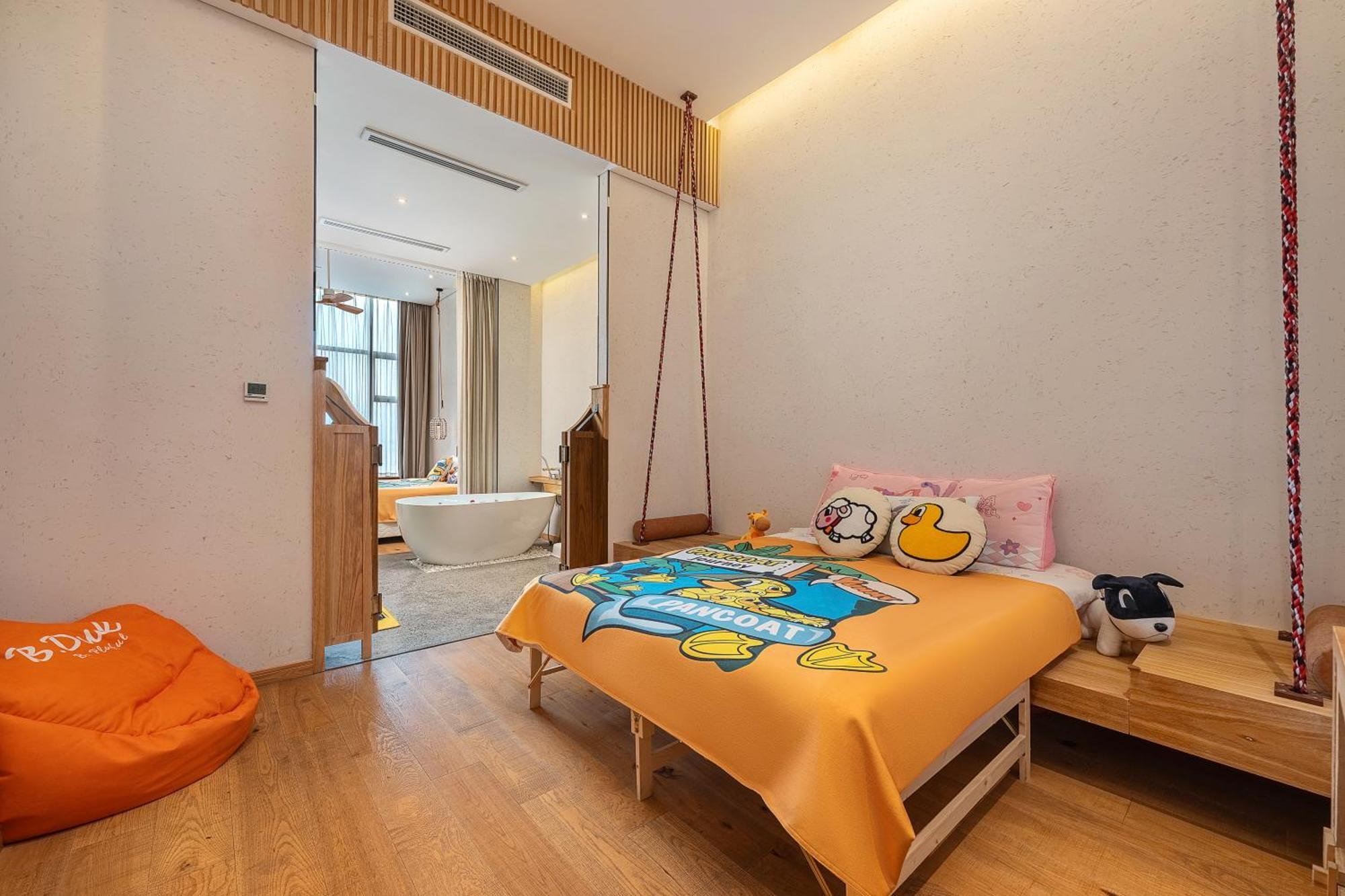 Manli Hotel Shanghai Pudong Airport - Pet Friendly Exterior photo